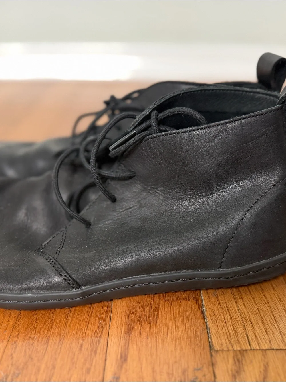Vivobarefoot Gobi II Leather Barefoot Chukka Boots Black EU 42